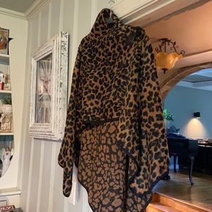 Gorgeous cheetah print cape